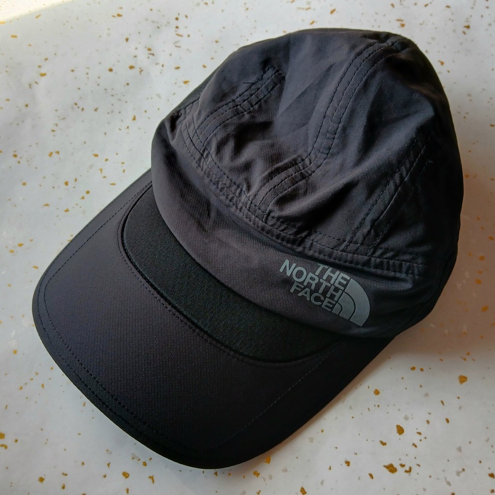 The North Face Hat Flash Dry Adjustable Strap Back Lightweight Outdoors S-M